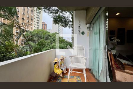 Apartamento à venda com 176m², 3 quartos e 2 vagasSacada