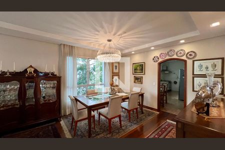 Apartamento à venda com 176m², 3 quartos e 2 vagasSala de Jantar