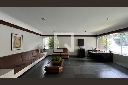 Apartamento à venda com 176m², 3 quartos e 2 vagasHall de entrada