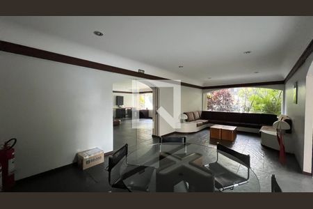 Apartamento à venda com 176m², 3 quartos e 2 vagasSalão de Festas