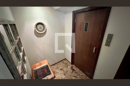 Entrada Privativa de apartamento à venda com 3 quartos, 176m² em Jardim Paulista, São Paulo