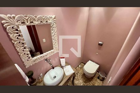 Apartamento à venda com 176m², 3 quartos e 2 vagasLavabo