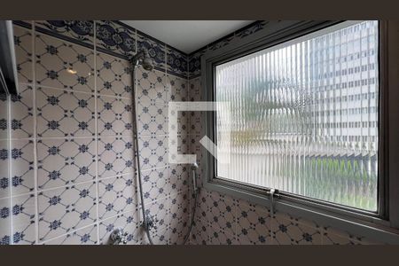 Apartamento à venda com 176m², 3 quartos e 2 vagasBanheiro da Suíte