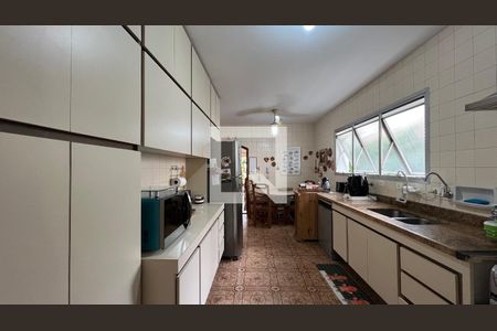 Apartamento à venda com 176m², 3 quartos e 2 vagasCozinha