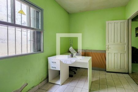 Casa à venda com 172m², 2 quartos e 2 vagasQuarto 2