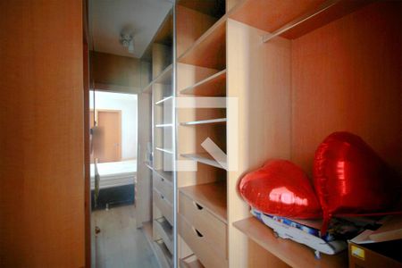 Apartamento para alugar com 87m², 3 quartos e 2 vagasCloset da Suite