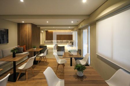 Apartamento para alugar com 28m², 1 quarto e sem vagaÁrea comum - Salão de festas