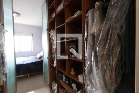 Apartamento à venda com 78m², 2 quartos e 2 vagasCloset da suíte