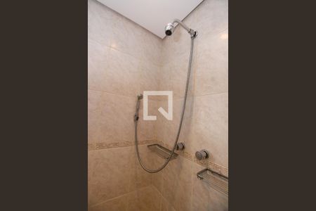 Apartamento à venda com 250m², 3 quartos e 4 vagasBanheiro da Suíte 1
