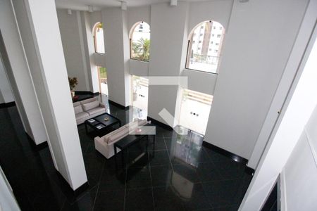 Apartamento à venda com 250m², 3 quartos e 4 vagasHall social