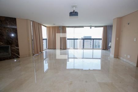 Apartamento à venda com 250m², 3 quartos e 4 vagasSala