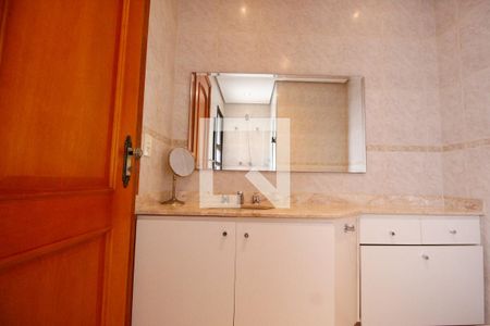 Apartamento à venda com 250m², 3 quartos e 4 vagasBanheiro da Suíte 3