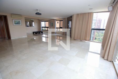 Apartamento à venda com 250m², 3 quartos e 4 vagasSala