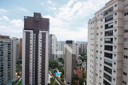 Apartamento à venda com 250m², 3 quartos e 4 vagasSuíte 2