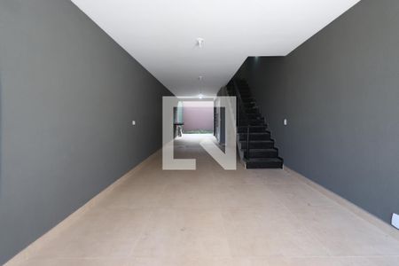 Casa à venda com 144m², 2 quartos e 3 vagasGaragem