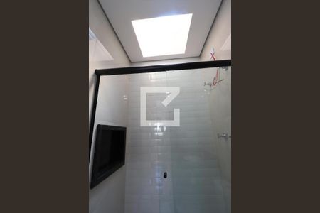 Casa à venda com 144m², 2 quartos e 3 vagasBanheiro da Suíte 2