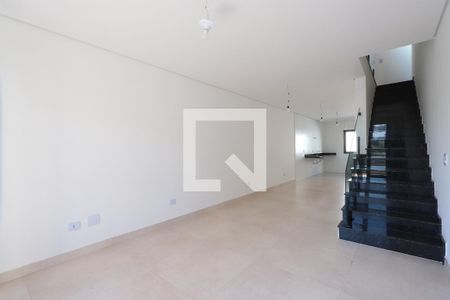 Sala de casa à venda com 2 quartos, 144m² em Vila Antonieta, São Paulo