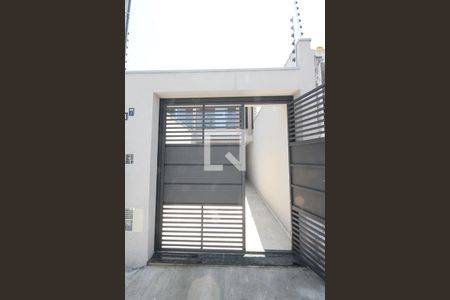 Casa à venda com 102m², 2 quartos e 1 vagaFachada