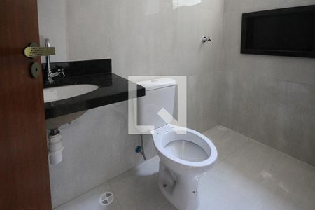 Casa à venda com 102m², 2 quartos e 1 vagabanheiro da suite 02