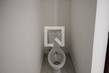 Casa à venda com 102m², 2 quartos e 1 vagaLavabo