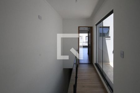 Casa à venda com 102m², 2 quartos e 1 vagaCorredor