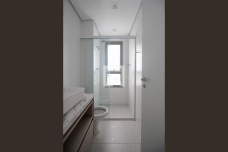 Apartamento para alugar com 122m², 3 quartos e 2 vagas Apartamento para alugar com 122m², 3 quartos e 2 vagasBanheiro da Suíte 3