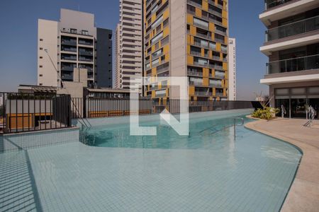 Apartamento para alugar com 122m², 3 quartos e 2 vagas Apartamento para alugar com 122m², 3 quartos e 2 vagasÁrea comum - Piscina