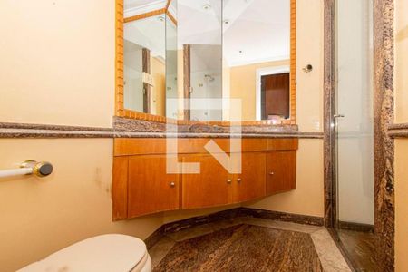 Apartamento à venda com 240m², 4 quartos e 5 vagas