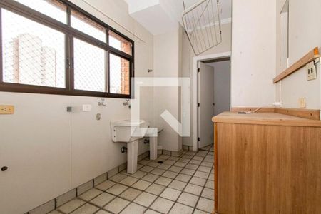 Apartamento à venda com 240m², 4 quartos e 5 vagas