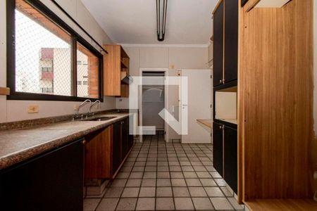Apartamento à venda com 240m², 4 quartos e 5 vagas
