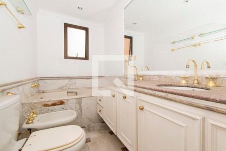 Apartamento à venda com 240m², 4 quartos e 5 vagas