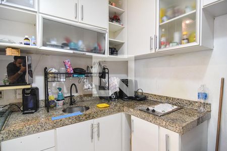 Apartamento para alugar com 70m², 2 quartos e 1 vagaCozinha