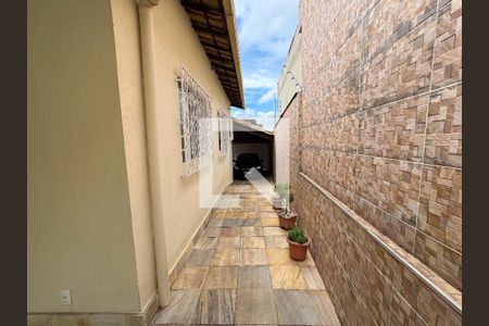 Casa à venda com 200m², 4 quartos e 3 vagasÁrea externa 