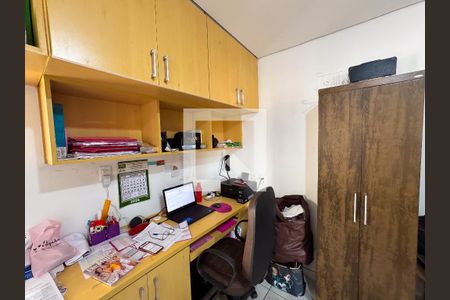 Casa à venda com 200m², 4 quartos e 3 vagasEscritório