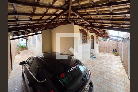 Casa à venda com 200m², 4 quartos e 3 vagasÁrea externa 