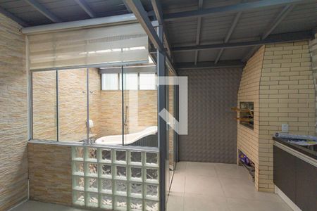 Casa de condomínio à venda com 100m², 2 quartos e 2 vagasVaranda