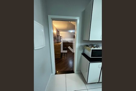 Casa à venda com 240m², 3 quartos e 2 vagasCozinha