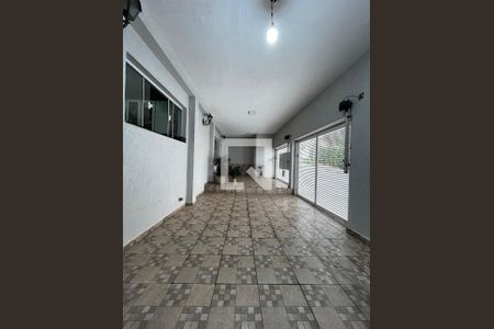 Casa à venda com 240m², 3 quartos e 2 vagasGaragem