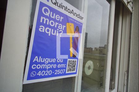Apartamento à venda com 39m², 1 quarto e sem vagaAdesivo na Janela
