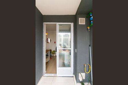 Varanda  de apartamento à venda com 2 quartos, 30m² em Vila Santa Clara, São Paulo