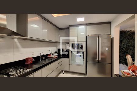 Apartamento para alugar com 118m², 3 quartos e 2 vagasCozinha