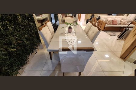 Sala de apartamento para alugar com 3 quartos, 118m² em Canto do Forte, Praia Grande