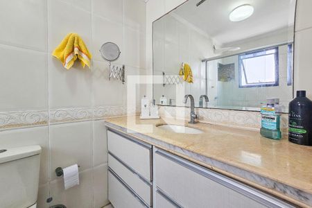 Apartamento para alugar com 160m², 4 quartos e 2 vagasBanheiro da suíte 2