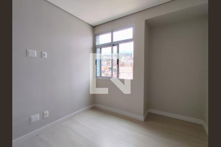 Apartamento à venda com 118m², 3 quartos e 1 vagaQuarto 2