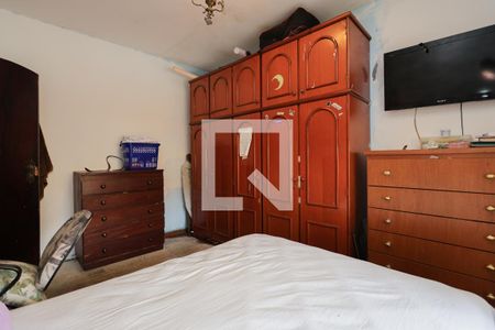 Casa à venda com 200m², 3 quartos e 2 vagasQuarto