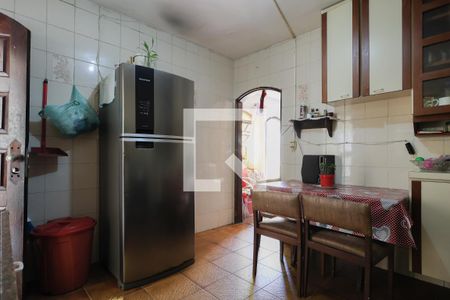 Casa à venda com 200m², 3 quartos e 2 vagasCozinha