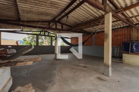 Casa à venda com 200m², 3 quartos e 2 vagasTerraço