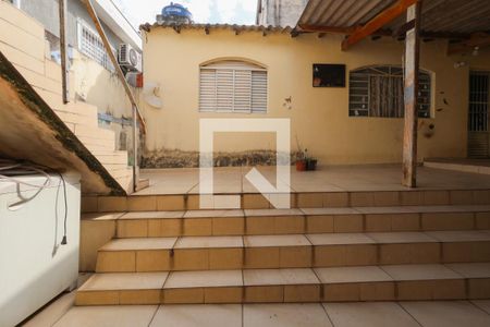 Casa à venda com 200m², 3 quartos e 2 vagasVista da Suíte 2
