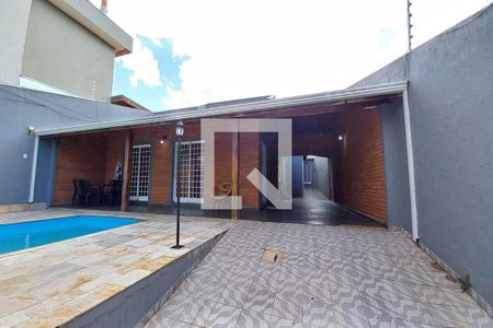 Casa à venda com 480m², 3 quartos e 2 vagas Casa à venda com 480m², 3 quartos e 2 vagasFachada do Prédio