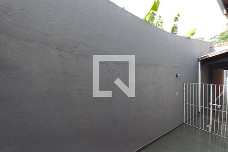 Casa à venda com 480m², 3 quartos e 2 vagas Casa à venda com 480m², 3 quartos e 2 vagasVista da Suíte 2